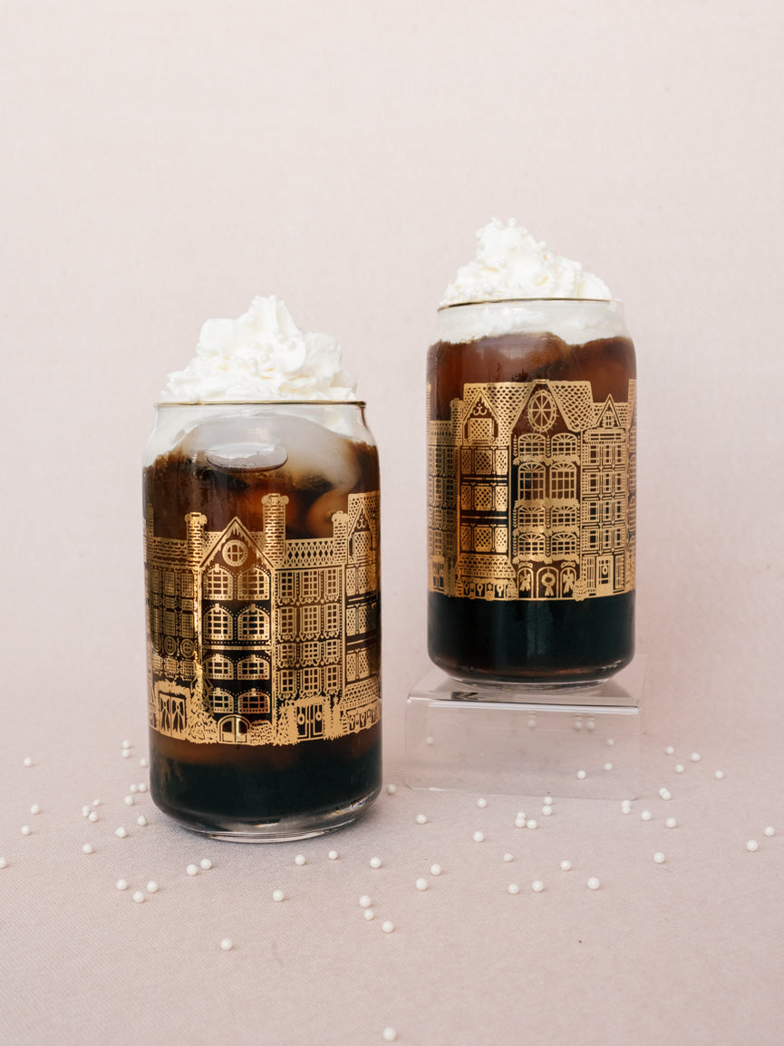 Golden Winter Village 16 Oz Soda Can Glass