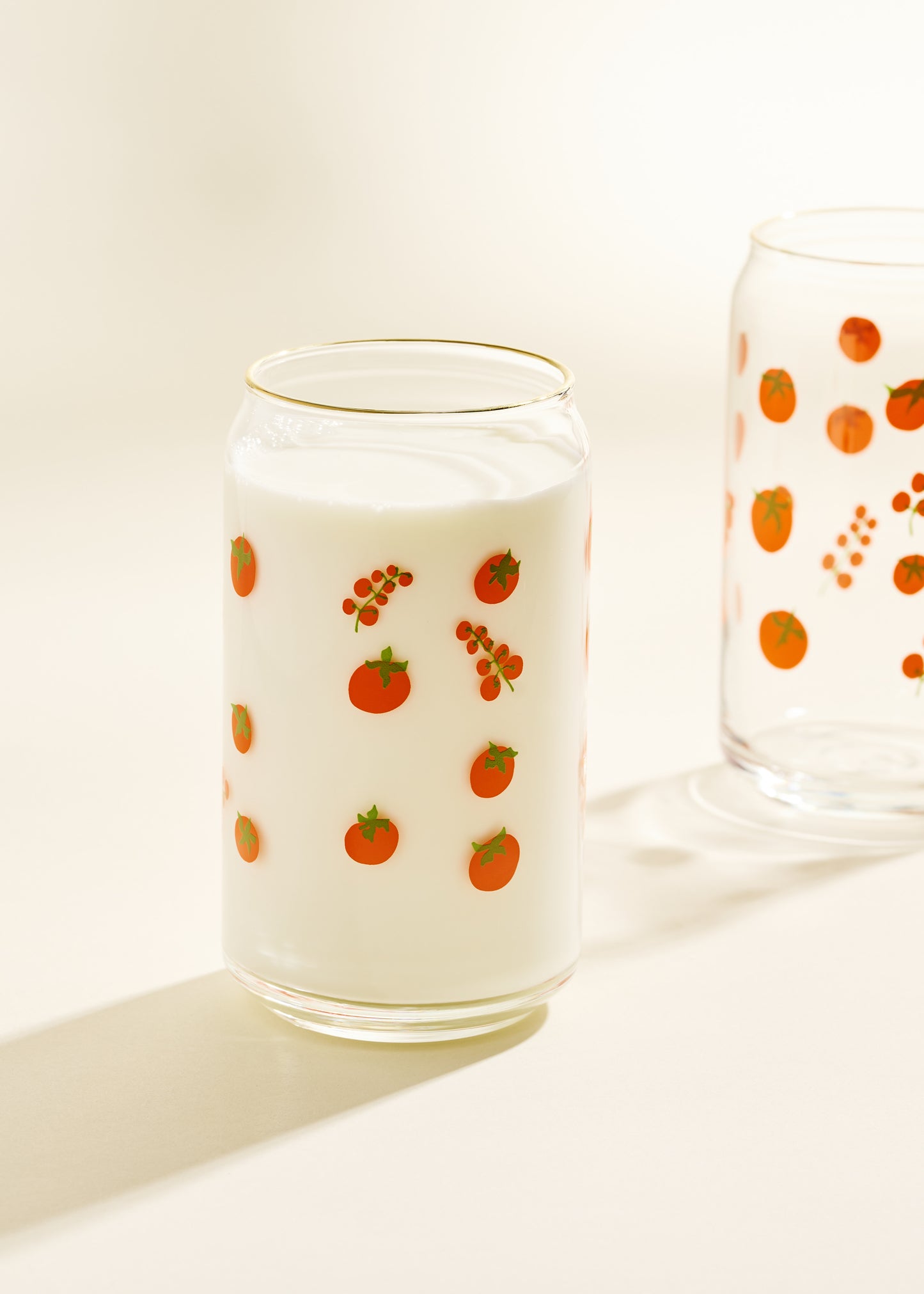 Tomato Gold Rimmed Soda Can Glass