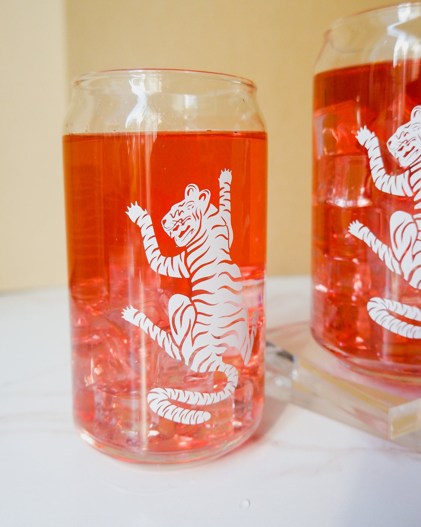 Tiger glass