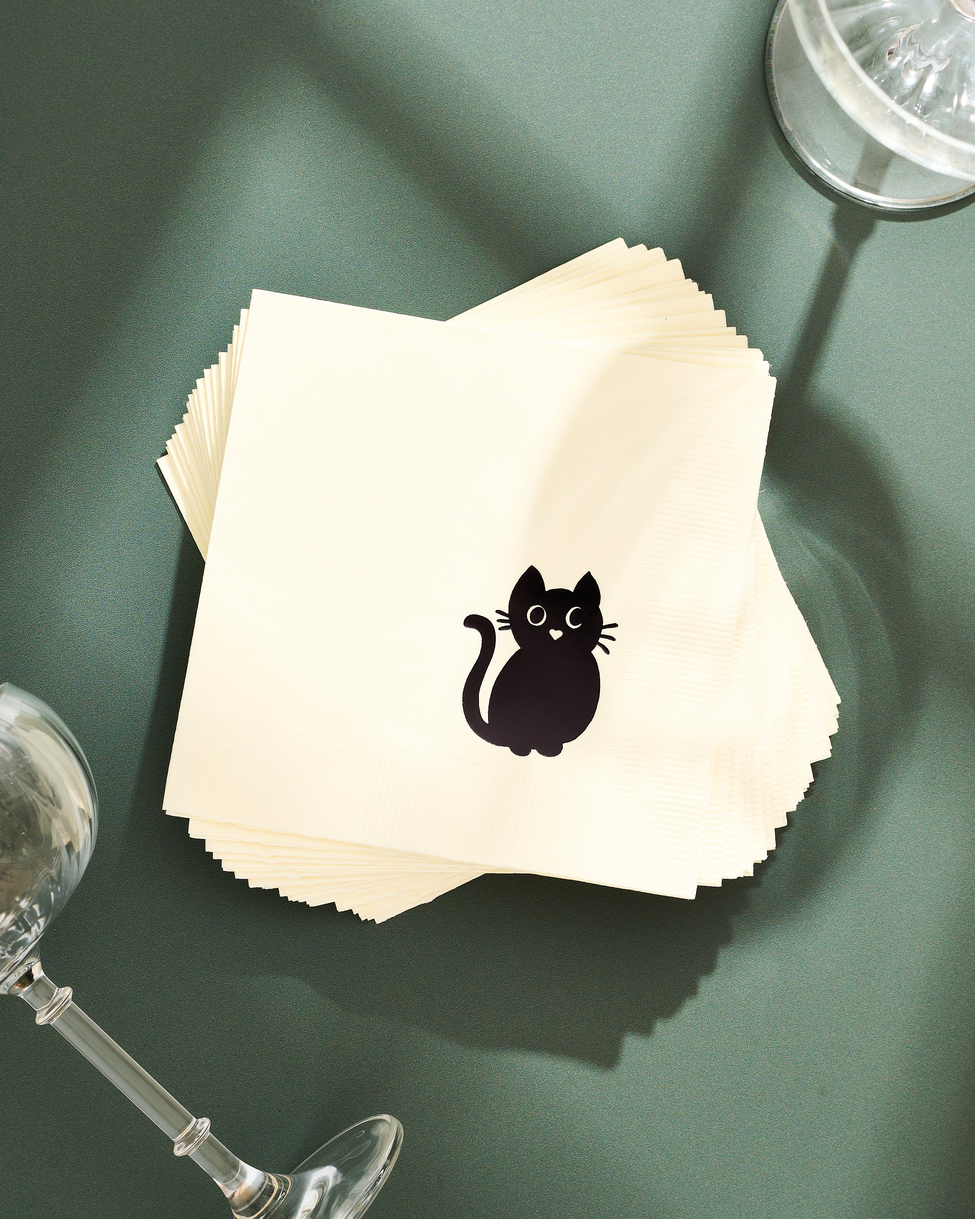 Black cat illustrated cocktail paper beverage napkins, set of 20