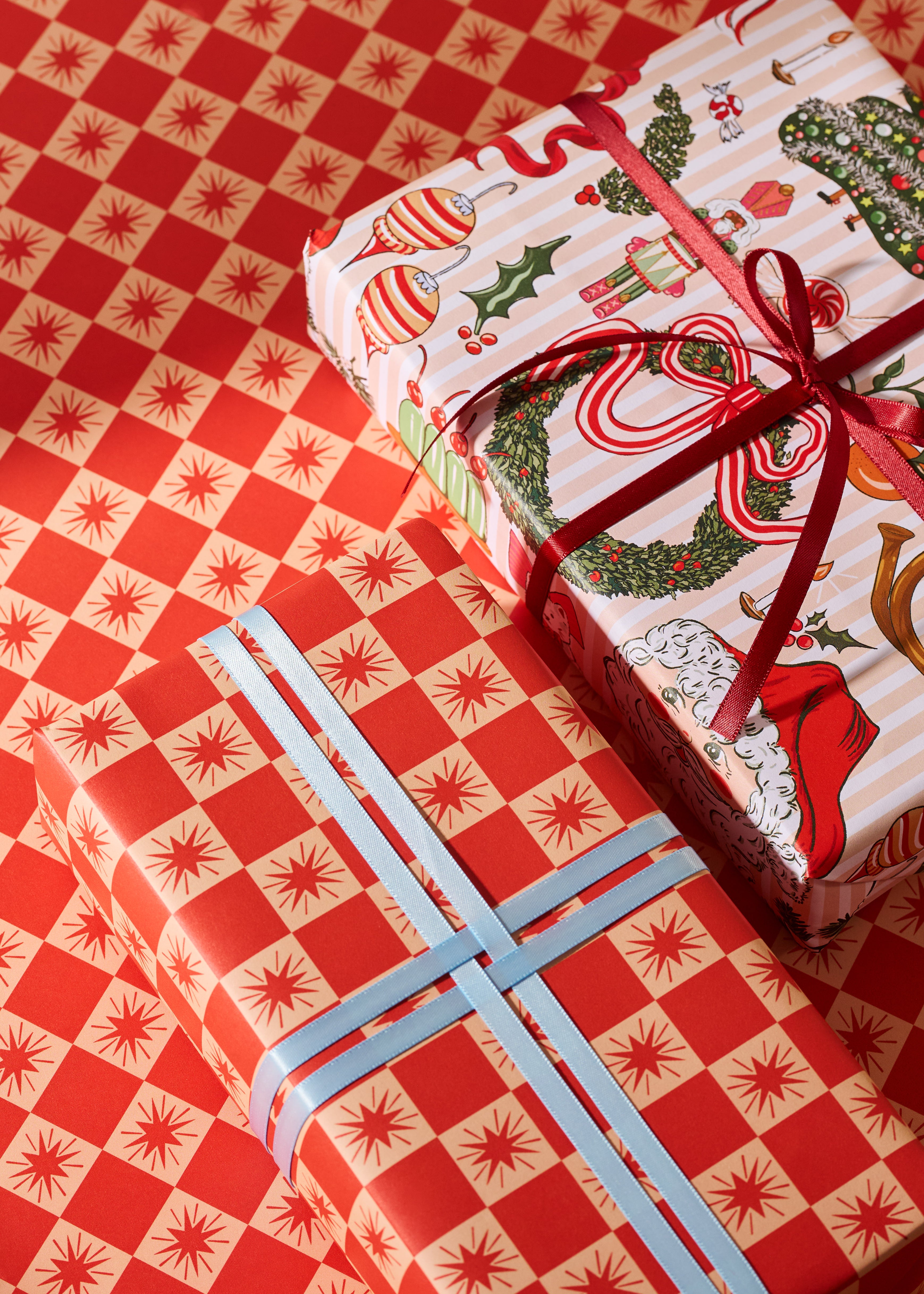 Nostalgic Christmas and Red Star Checked Double Sided Gift Wrap | Set of 3 Sheets